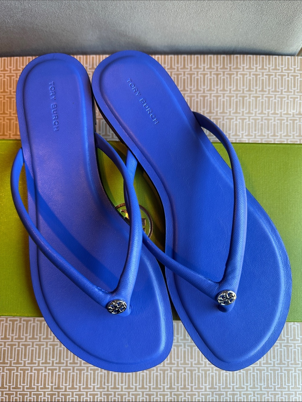 NWT Tory Burch flip flop